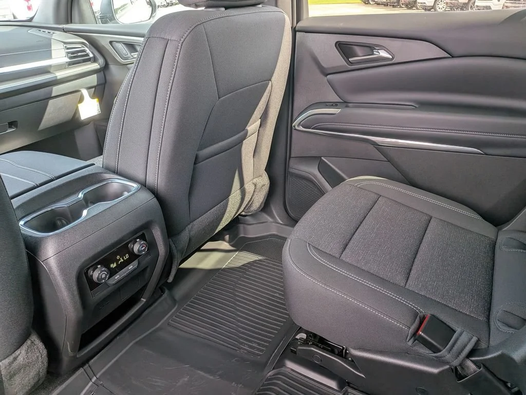 New 2026 Summit White Chevrolet LT image 27