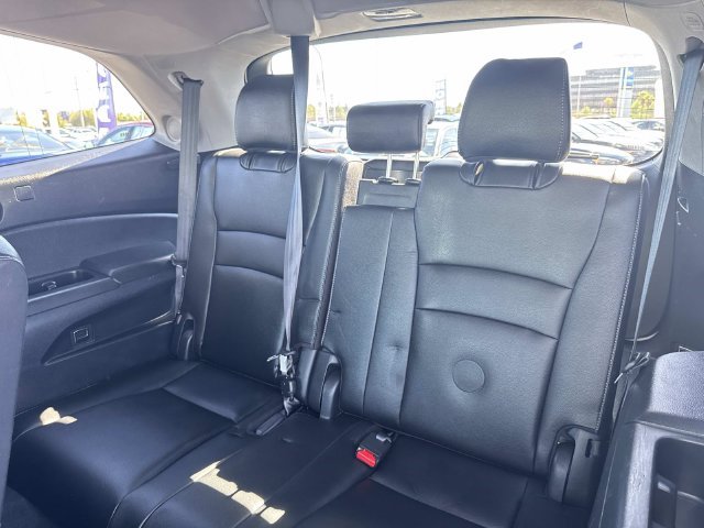 Certified Used 2018 White Honda Touring image 29