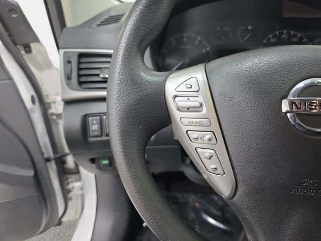 Used 2015 White Nissan S image 17