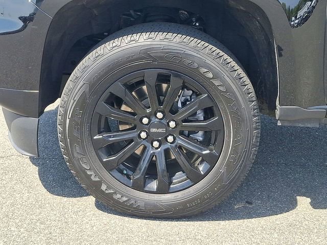 Certified Used 2022 Onyx Black GMC Elevation image 35