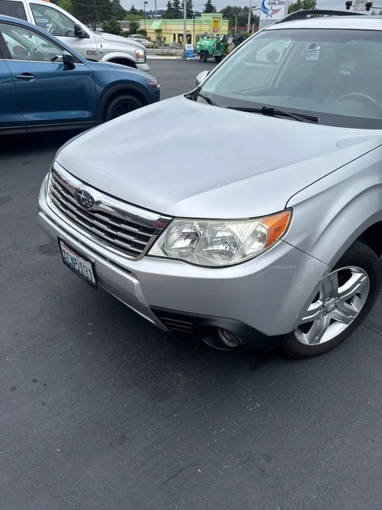 Used 2010 Silver Subaru 2.5X image 2