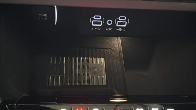 New 2026 High Gloss Black Exterior Paint Jeep Limited Reserve image 35