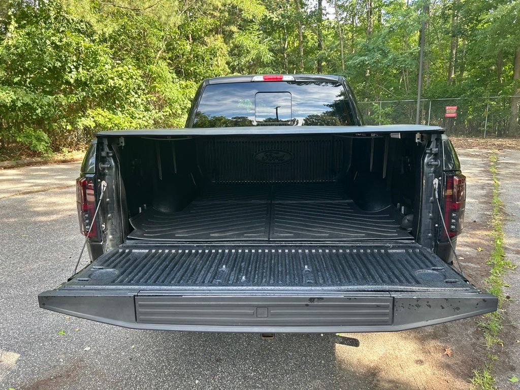 Used 2015 Black Ford Lariat image 30