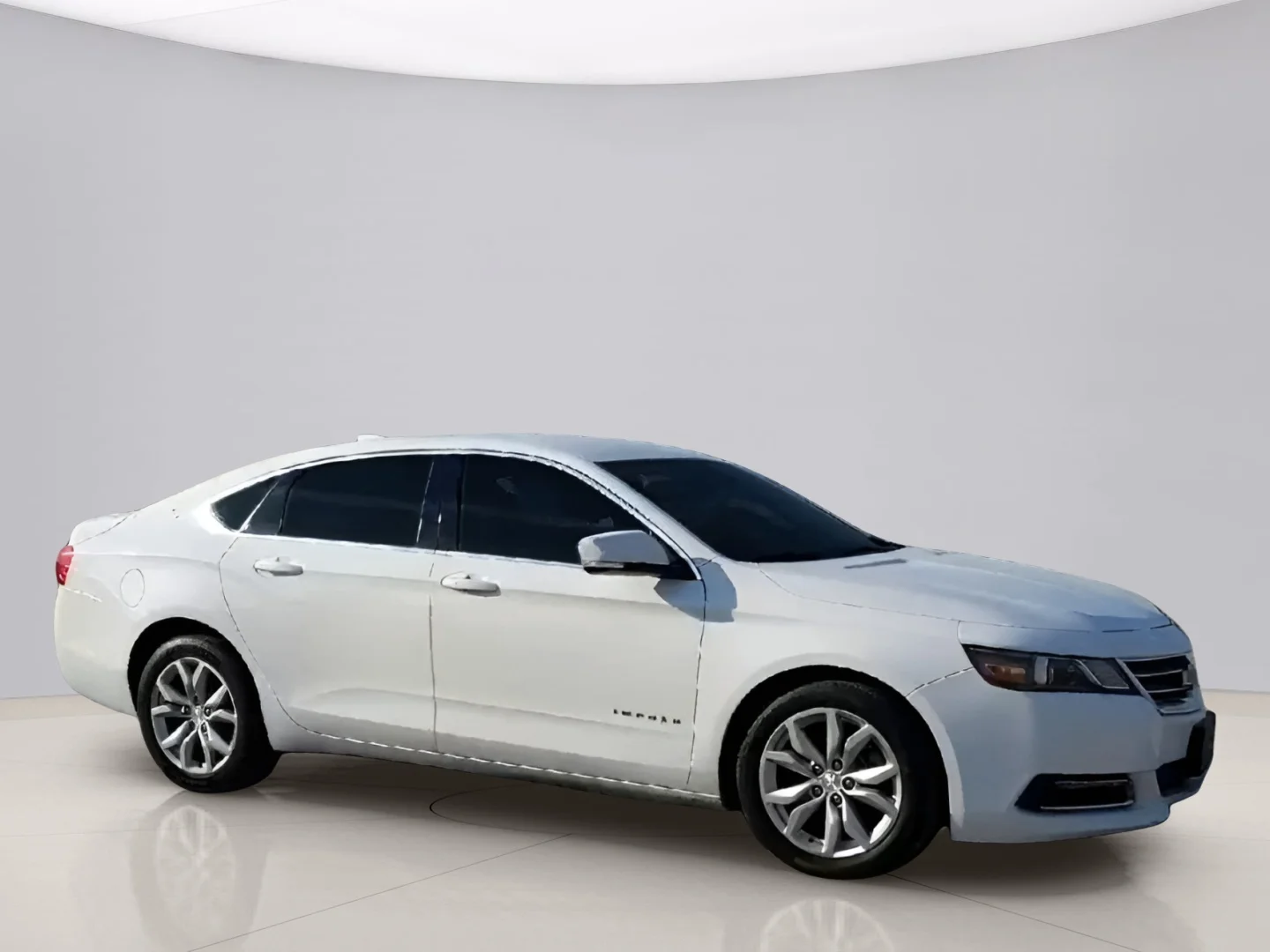 Used 2018 White Chevrolet LTZ image 7