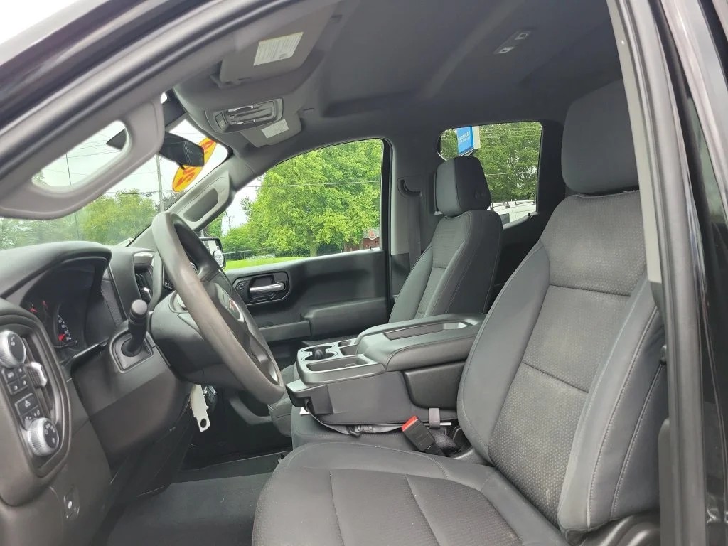 Used 2019 Onyx Black GMC  image 5