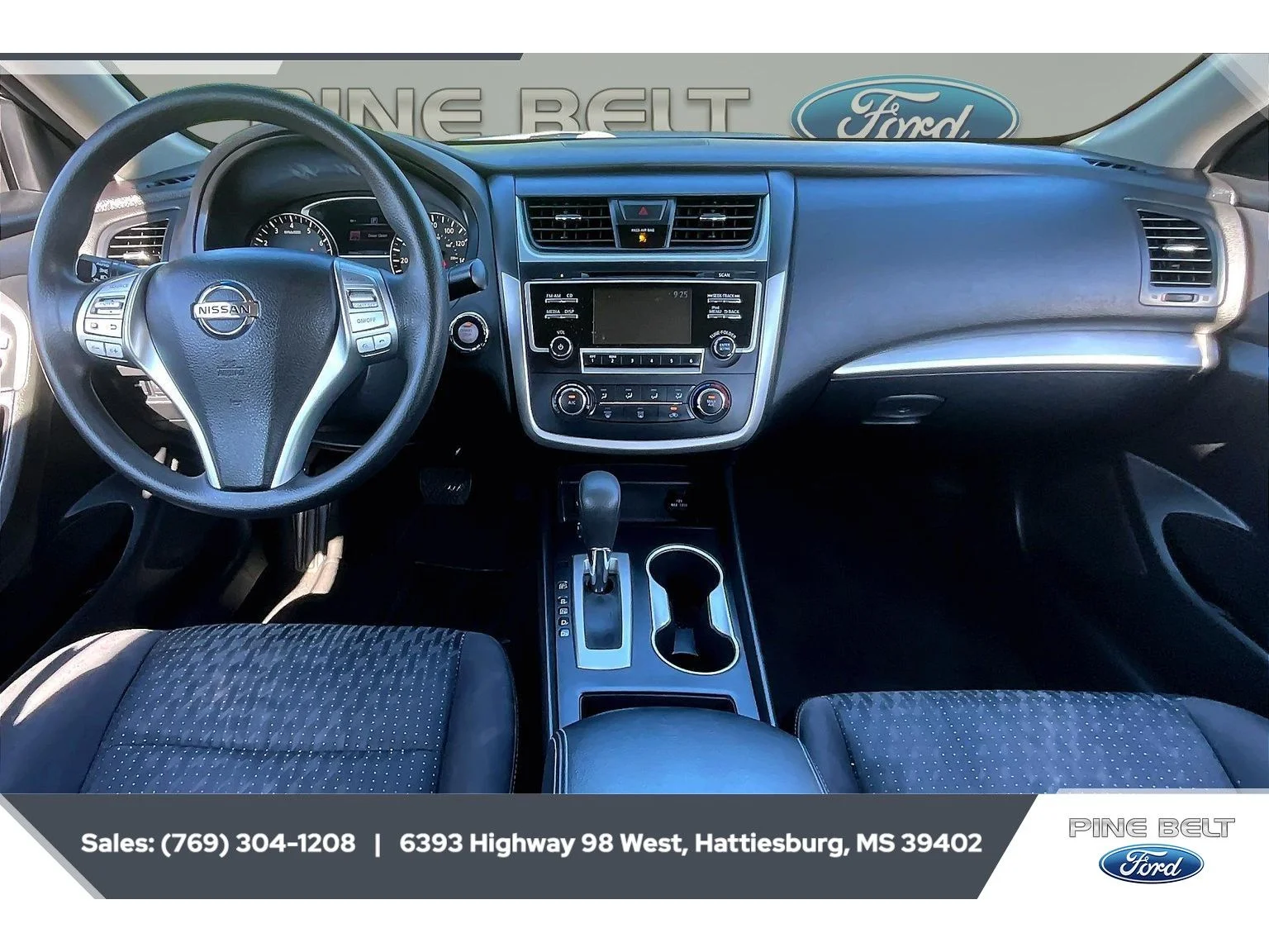 Used 2017 Super Black Nissan 2.5 S image 13