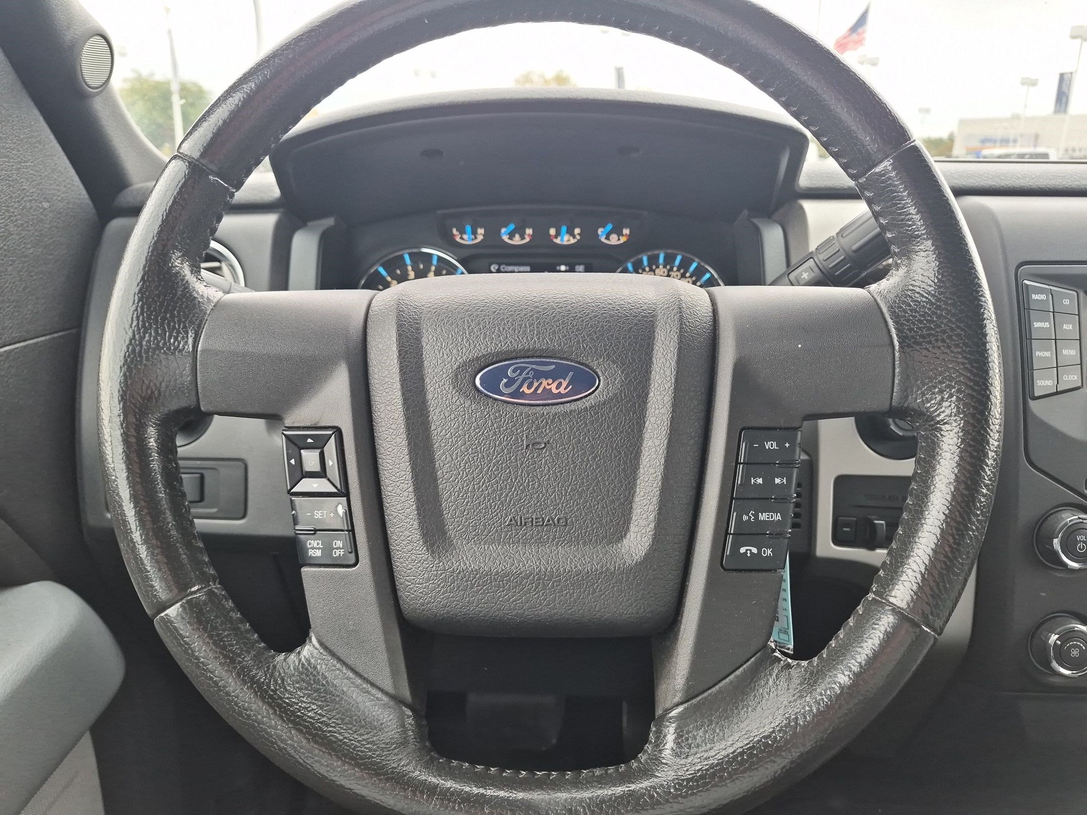 Used 2013 Blue Ford XLT image 16