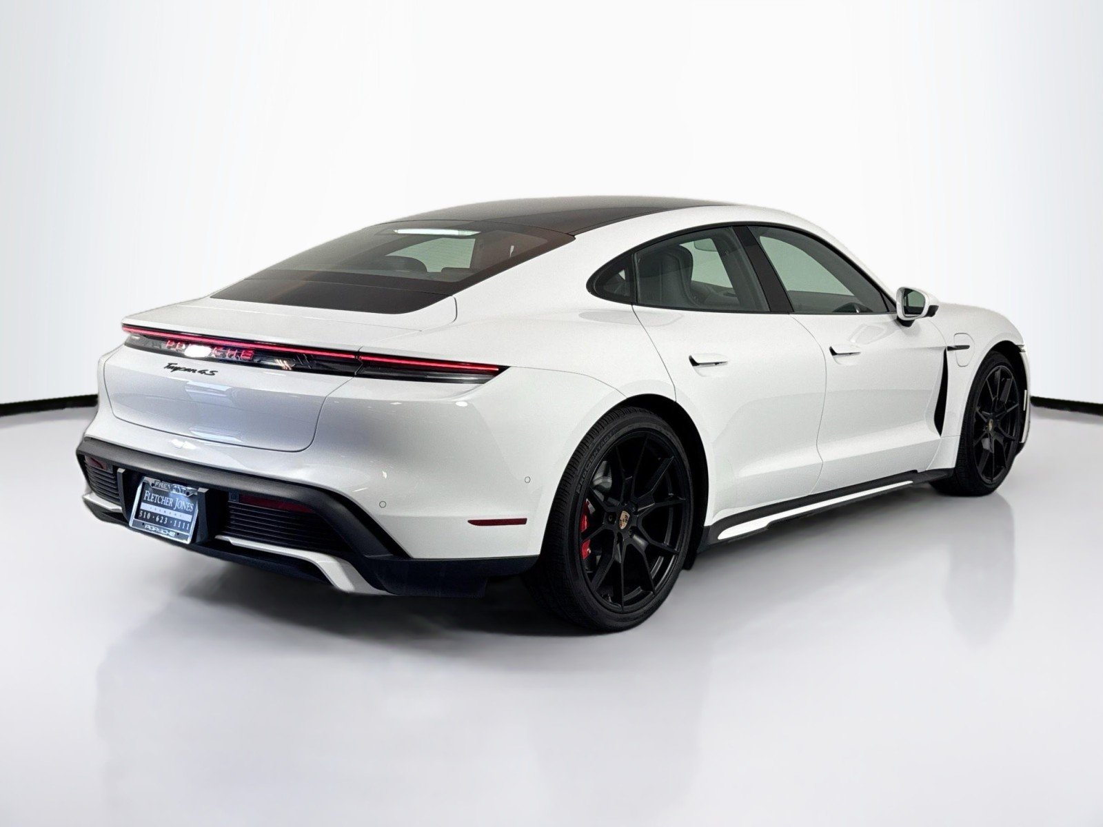 2025 Porsche Taycan S - Photo 9
