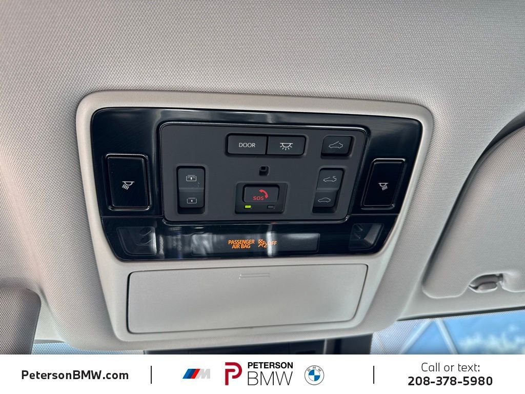 Used 2025  Toyota Limited image 29