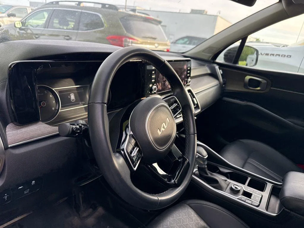 Used 2023 Grey Kia X-Line EX image 6