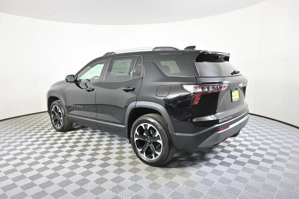 New 2026 Mosaic Black Metallic Chevrolet LT image 4