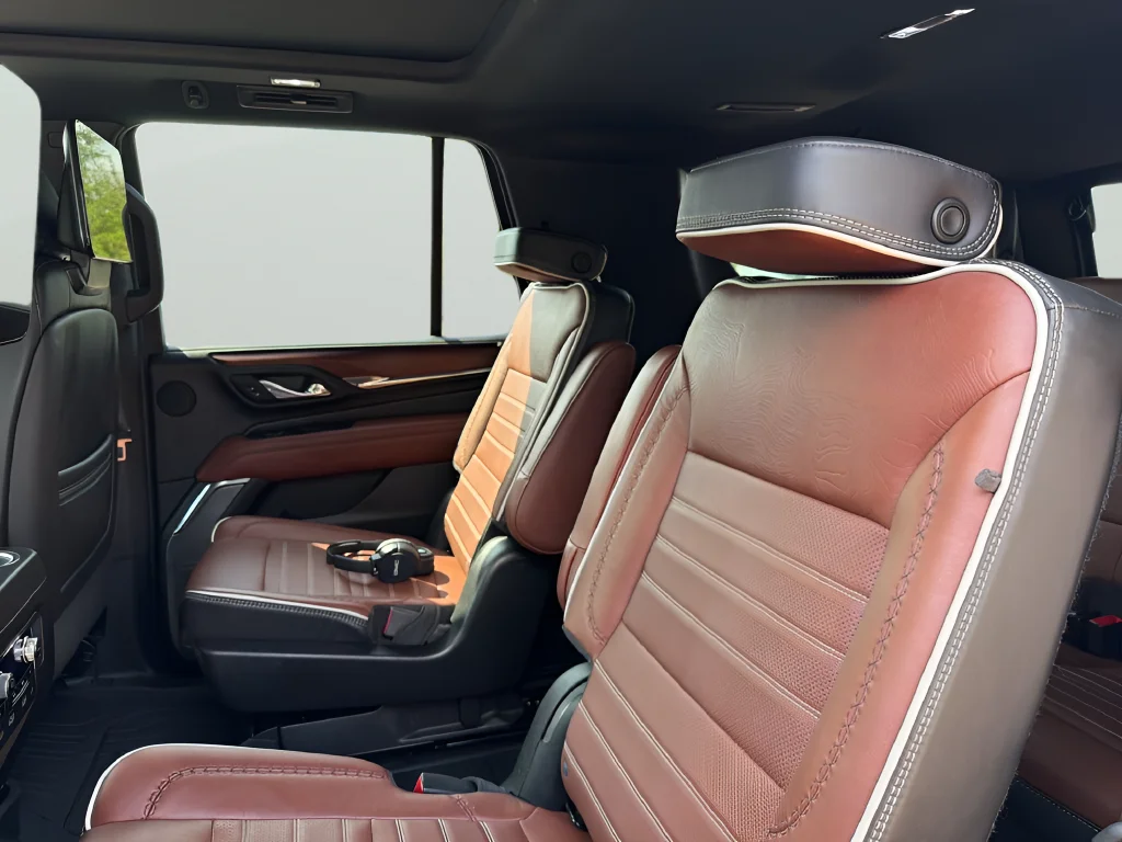 Used 2023 Beige GMC Denali Ultimate image 33
