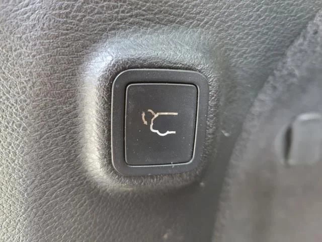 Used 2019 Green Jeep Limited image 10
