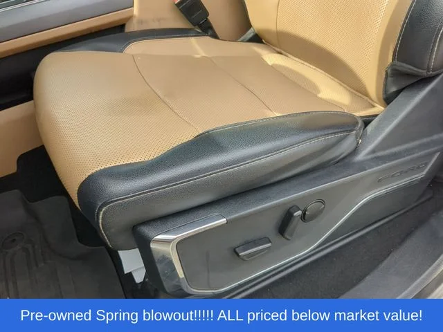 Used 2023 White Ford Lariat image 25