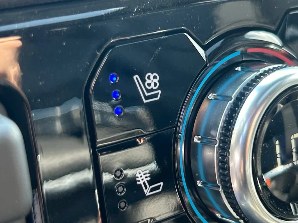 New 2026 Onyx Black GMC SLT image 25