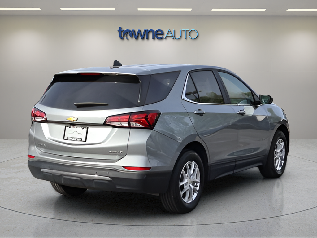 Used 2024 Gray Chevrolet LT image 5