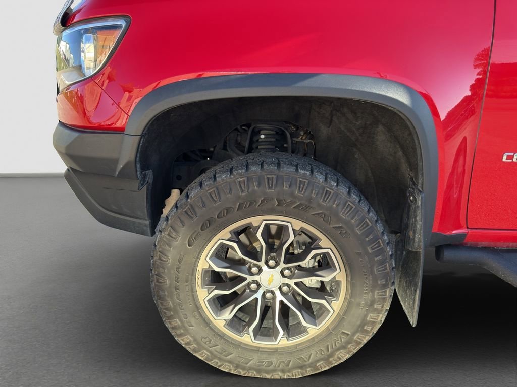 Used 2019 RED HOT Chevrolet 4WD ZR2 image 4