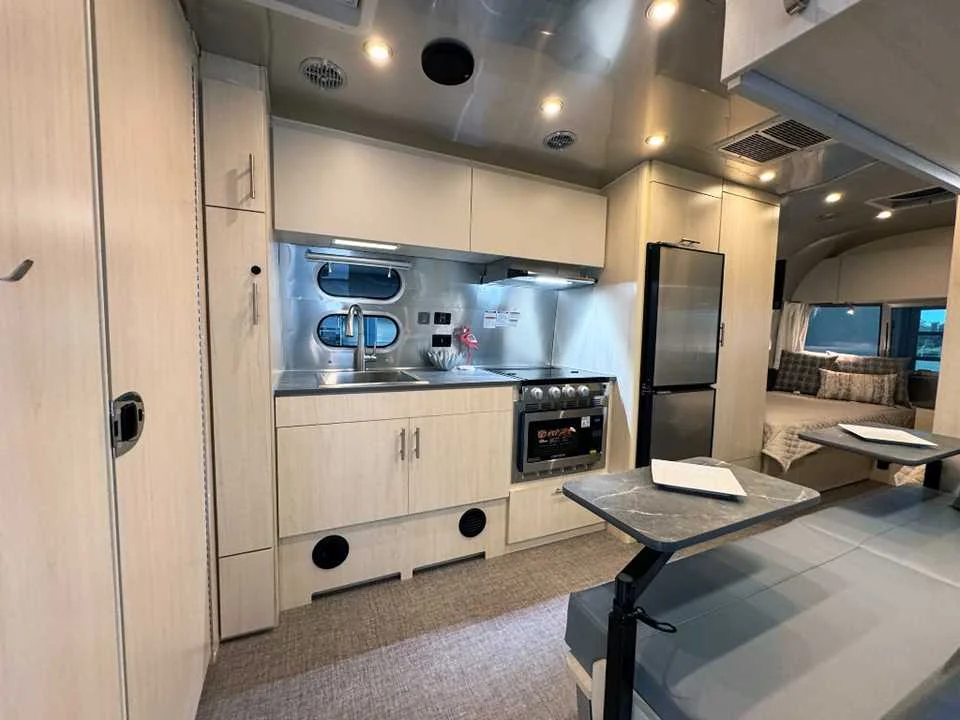 New 2026 SILVER AIRSTREAM  image 10