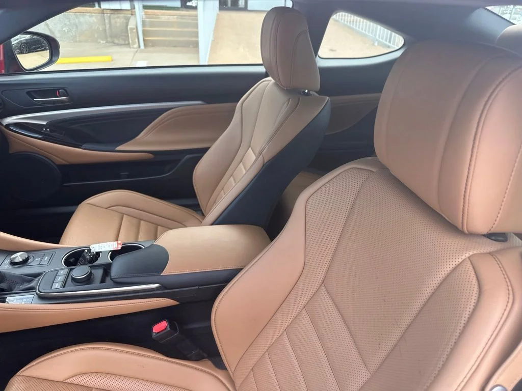 Used 2016 Red Lexus 200t image 2