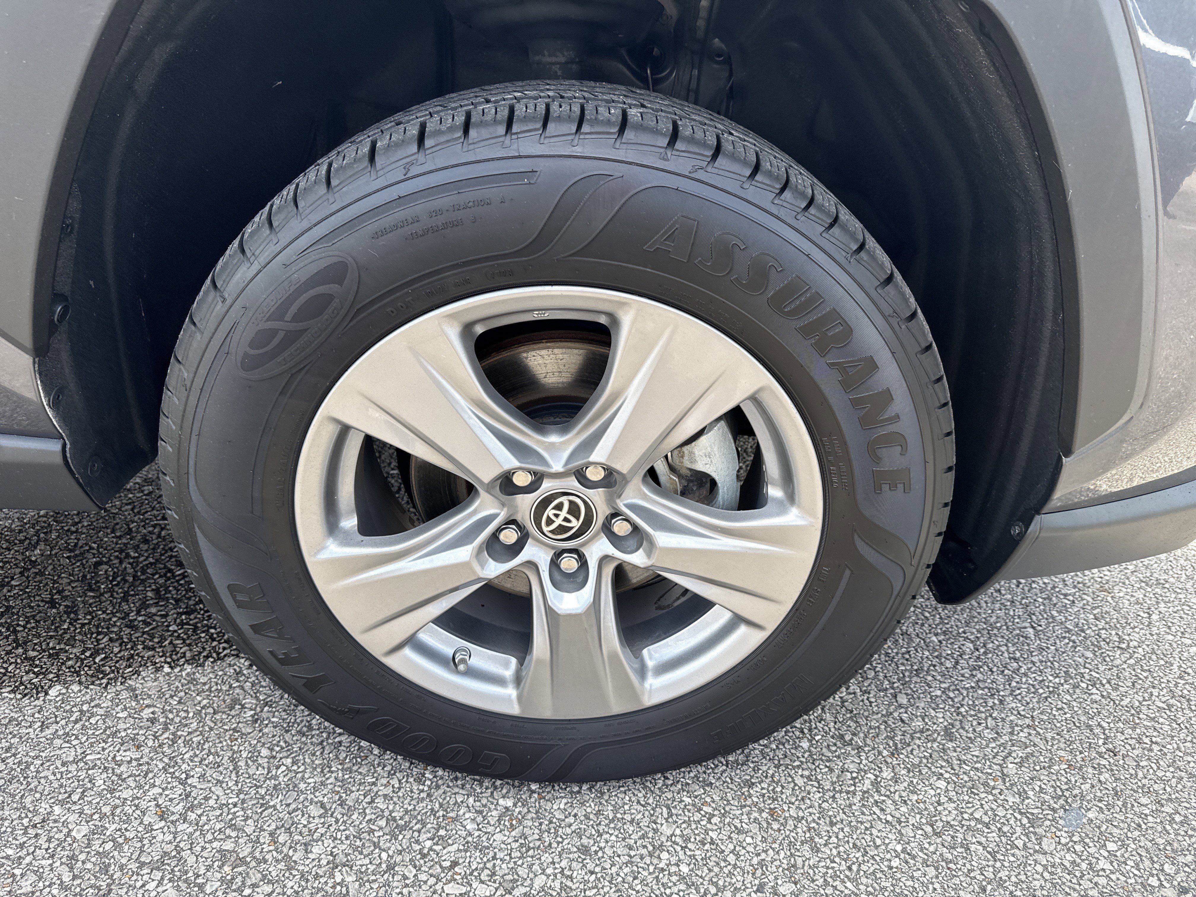Used 2024 Gray Toyota Hybrid LE image 12