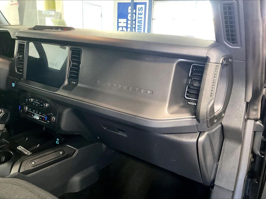 Used 2025 Gray Ford Big Bend image 13