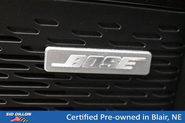 Used 2025 Ebony Twilight Metallic GMC AWD AT4 image 7