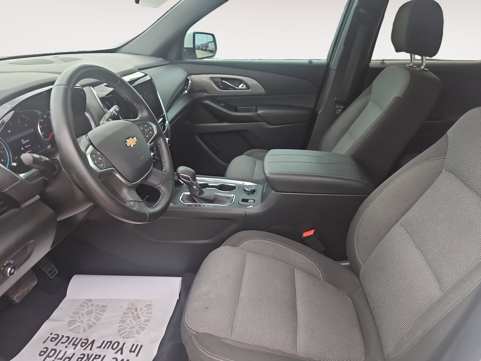Used 2023 Summit White Chevrolet LT Cloth image 19