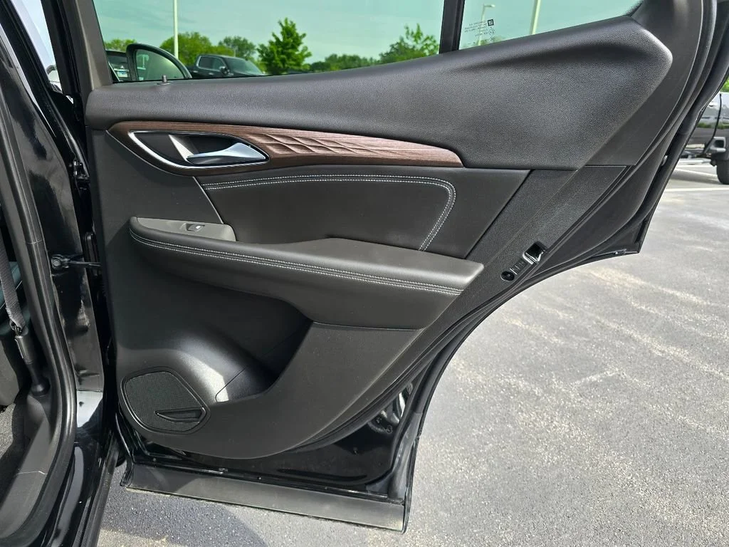 2023 Buick Envision Avenir - Photo 35