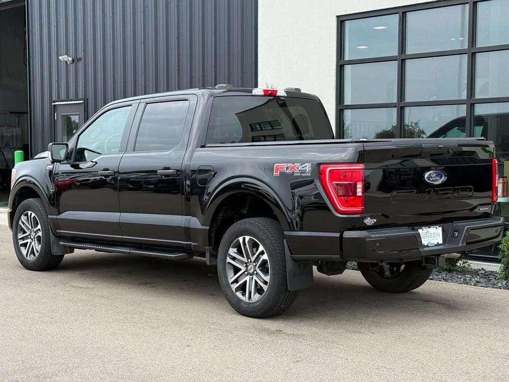 Used 2021 Black Ford XL image 3