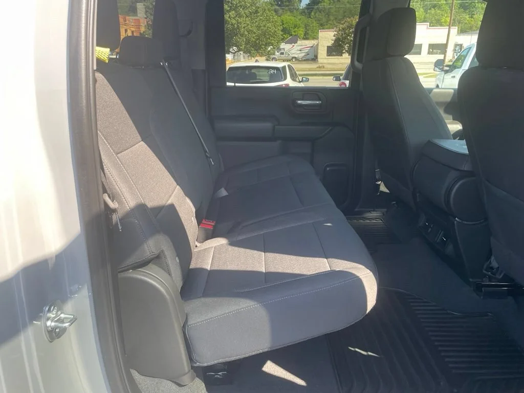 Used 2025 Slate Gray Metallic Chevrolet Custom image 17