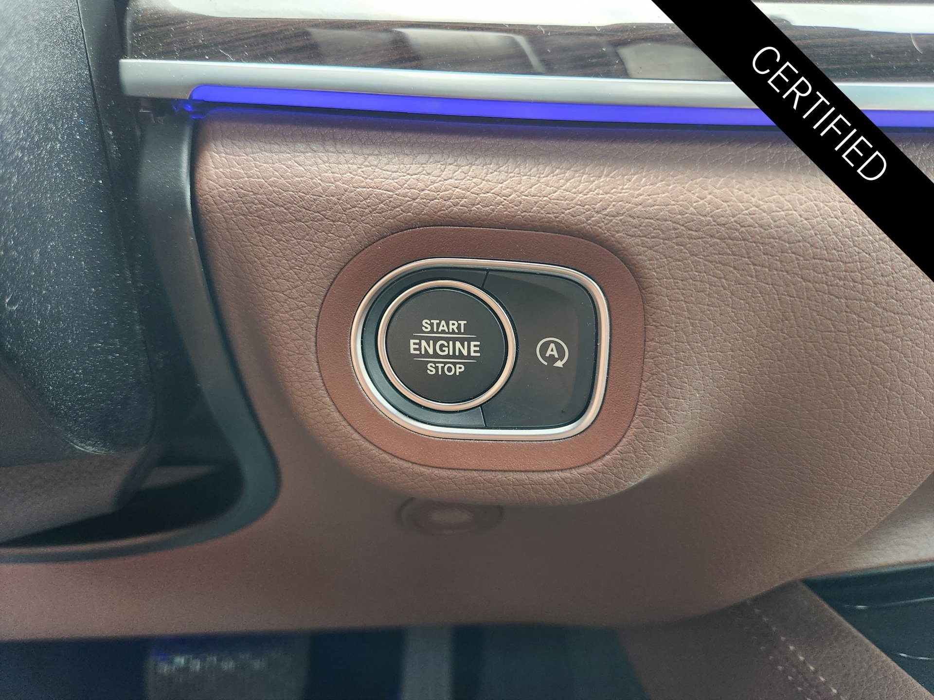 Certified Used 2026 MANUFAKTUR Moonlight White Metallic Mercedes-Benz GLE 450 image 22