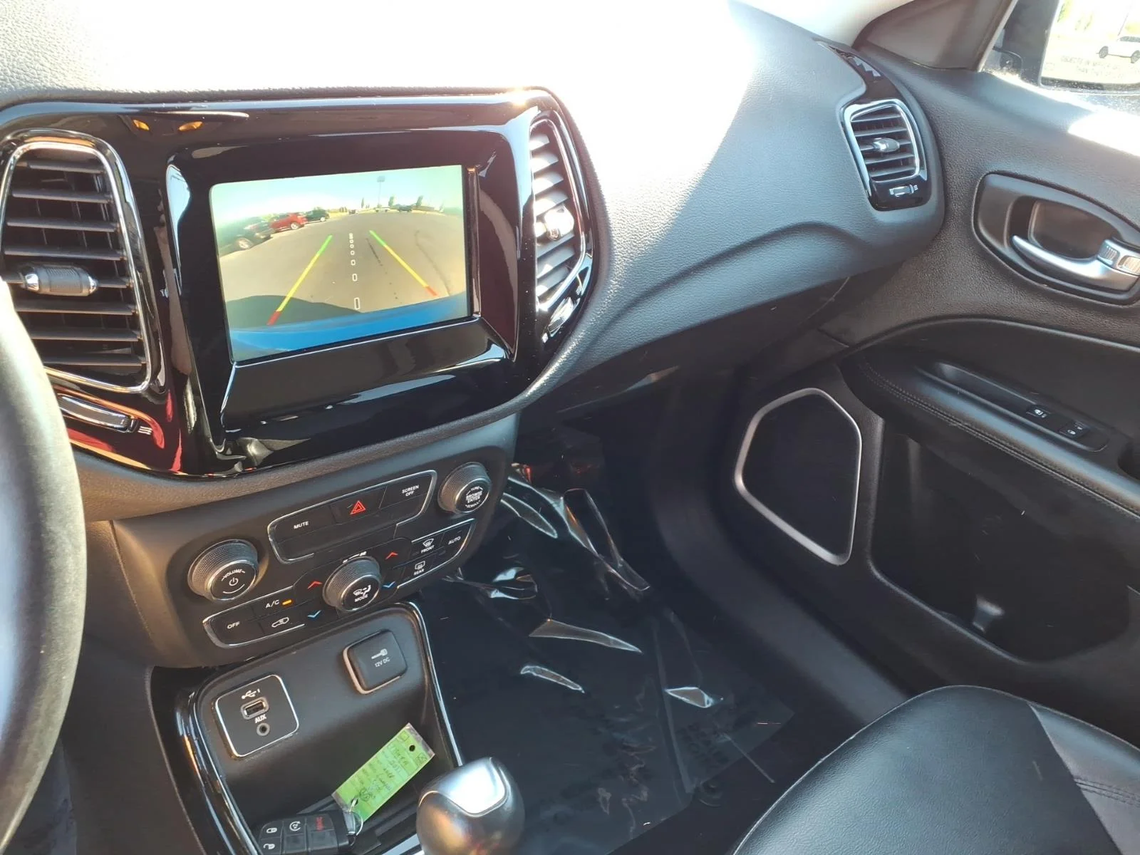 Used 2021 Blue Jeep Altitude image 6