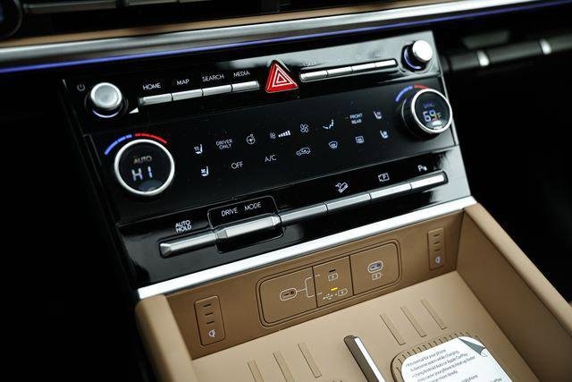 2026 Hyundai Santa Fe Limited - Photo 15