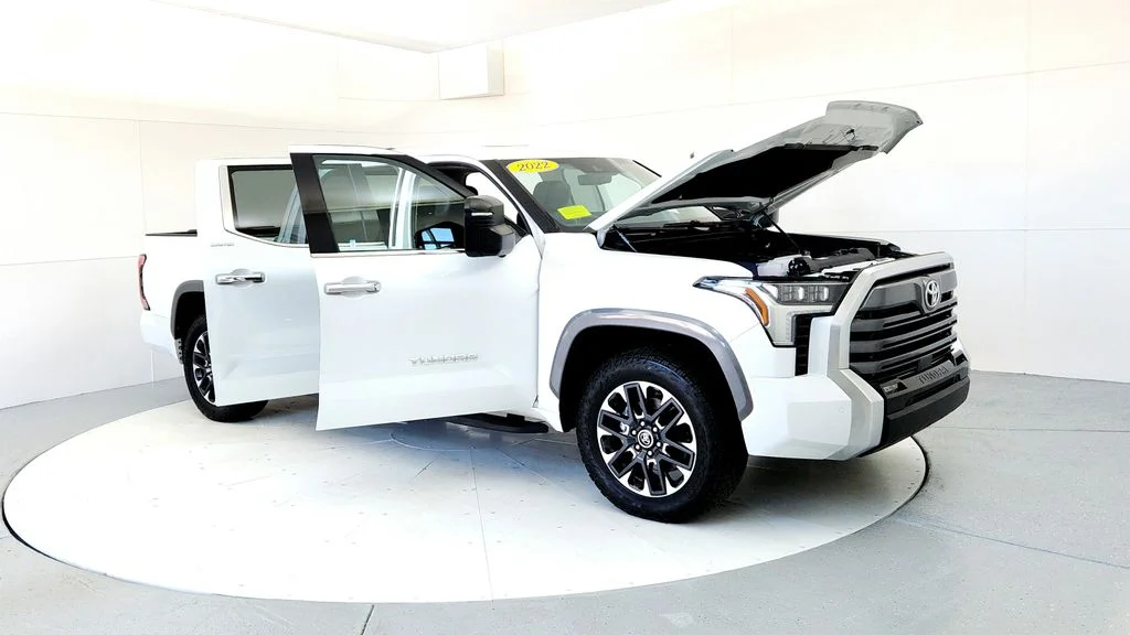 2022 Toyota Tundra Limited - Photo 12