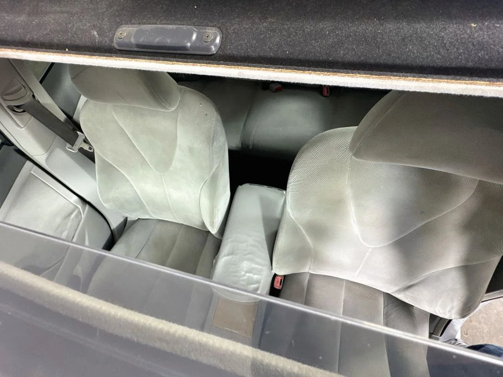 Used 2007 Silver Toyota XLE image 24