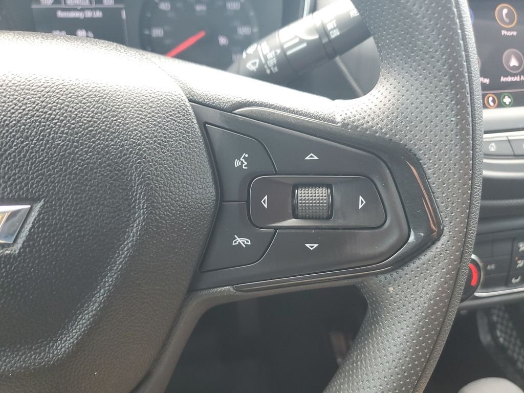 Used 2023 Gray Chevrolet LT image 23