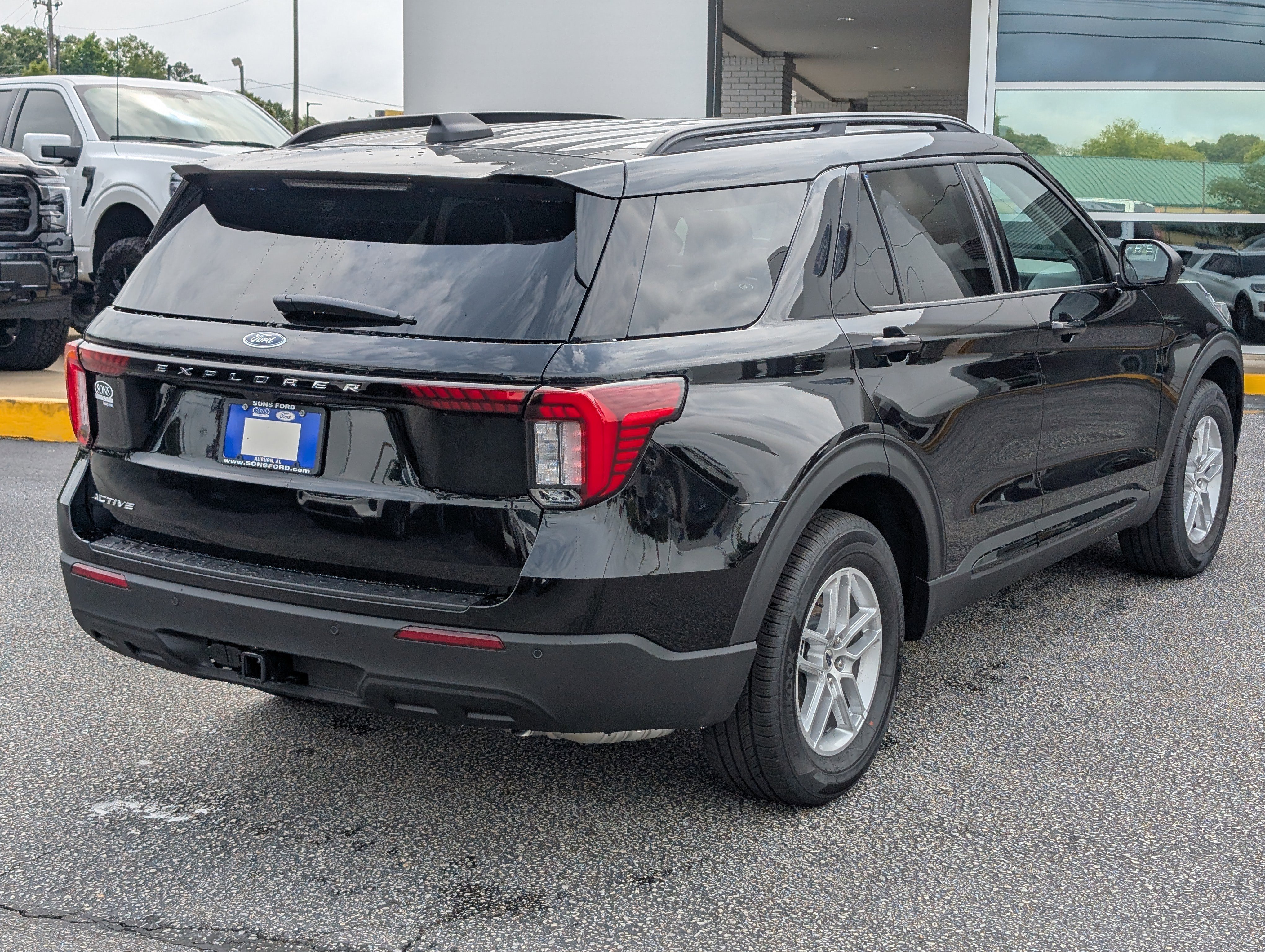 New 2026 Agate Black Metallic Ford Active image 9