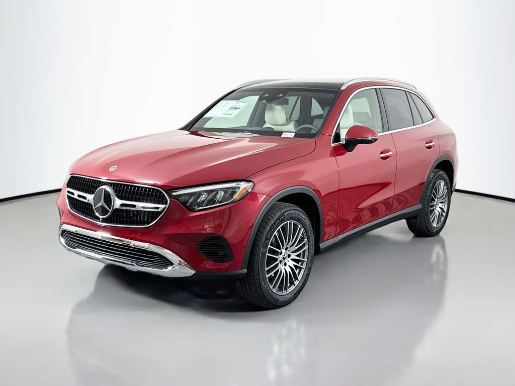 New 2026 MANUFAKTUR Patagonia Red Metallic Mercedes-Benz GLC 300 image 3