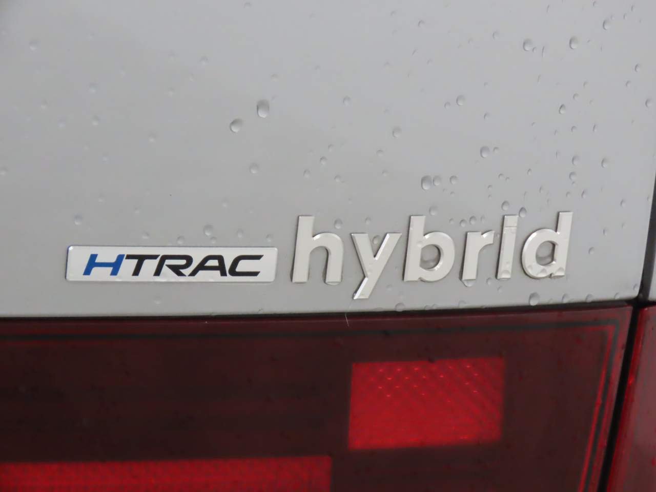 Certified Used 2025 Shimmering Silver Metallic Hyundai SEL image 6