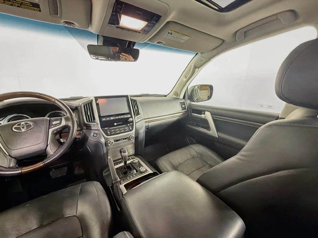 Certified Used 2018 Black Toyota Base image 22