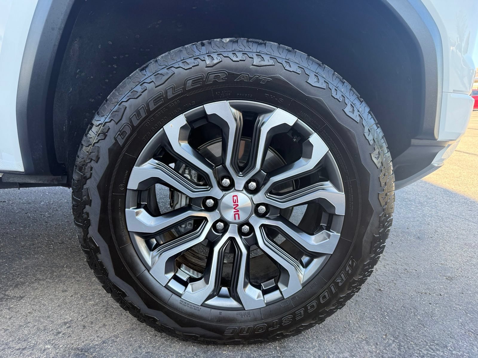 2024 GMC Canyon Denali - Photo 43
