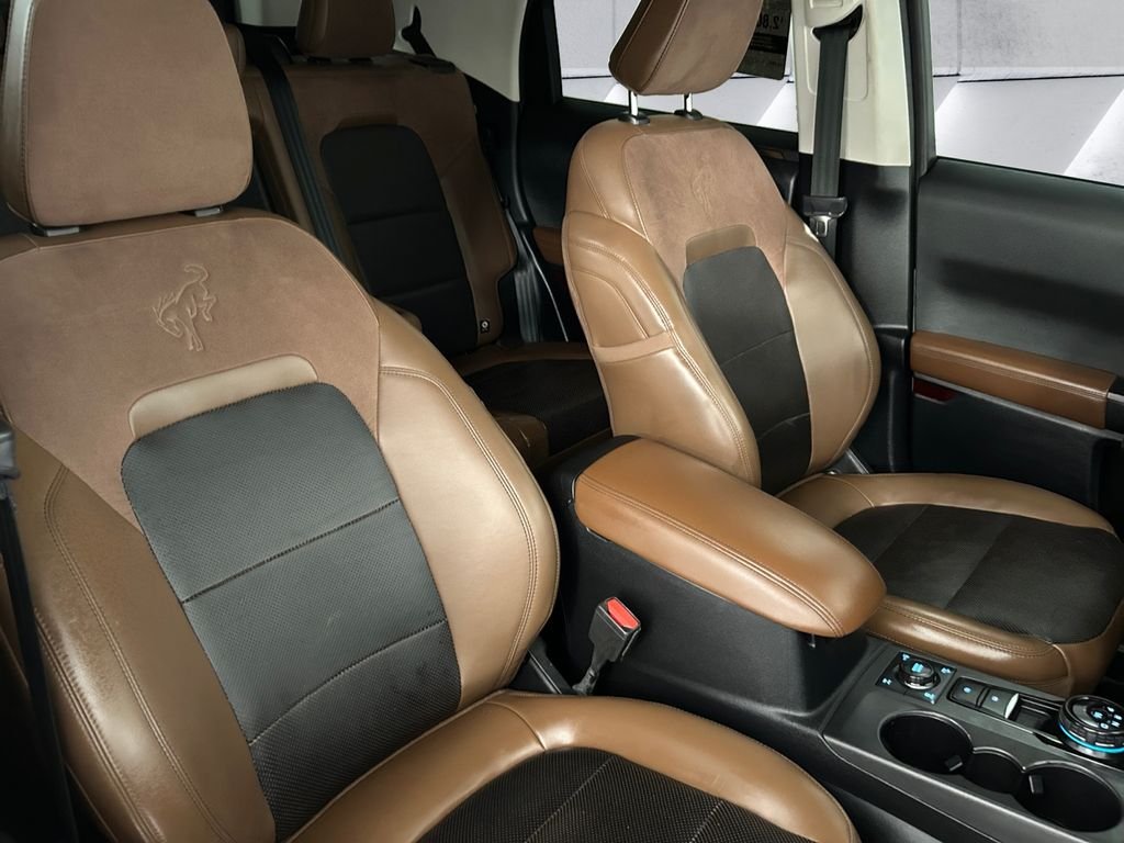Used 2022 Green Ford Badlands image 14