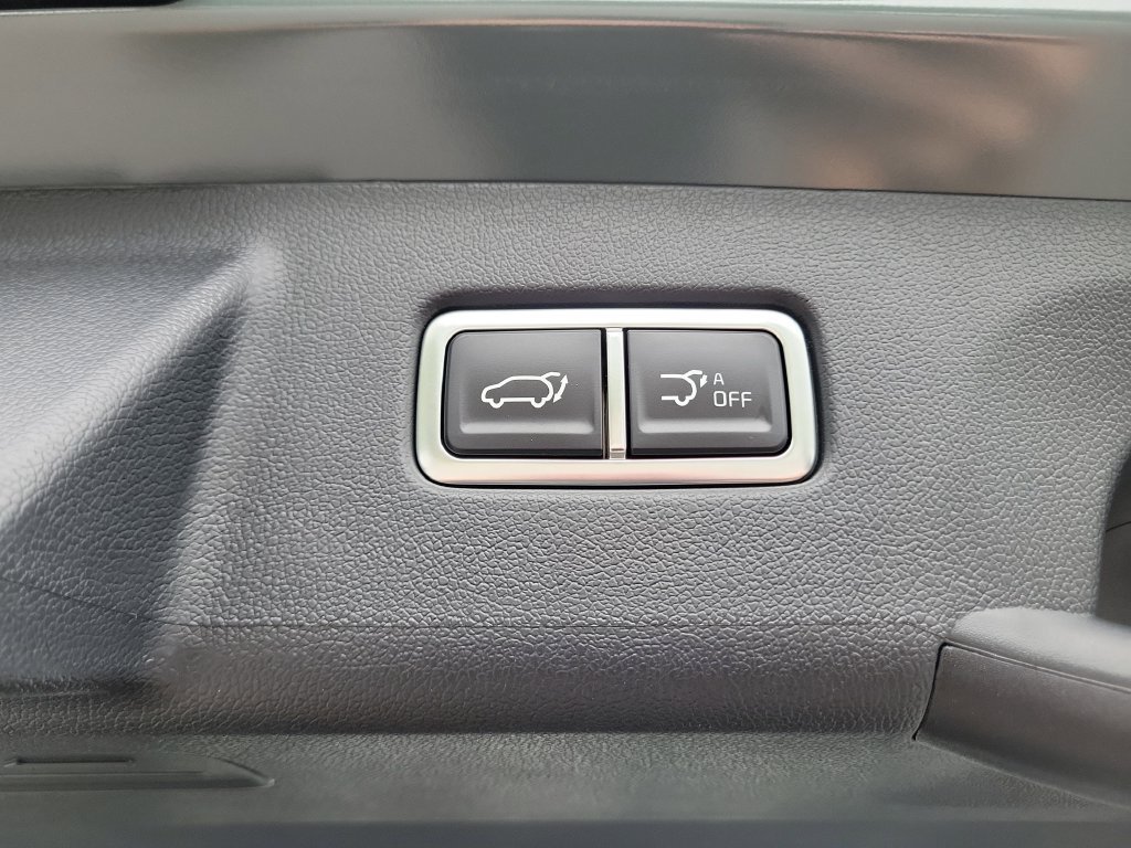 New 2026 Cityscape Green Kia EX image 15