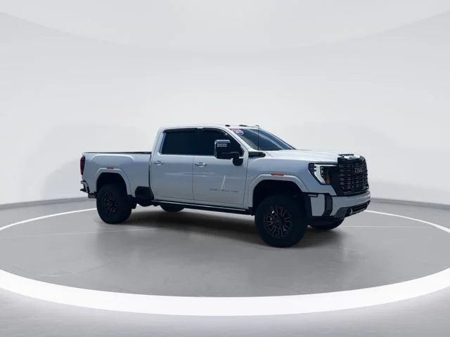 Certified Used 2025 White GMC Denali Ultimate image 4
