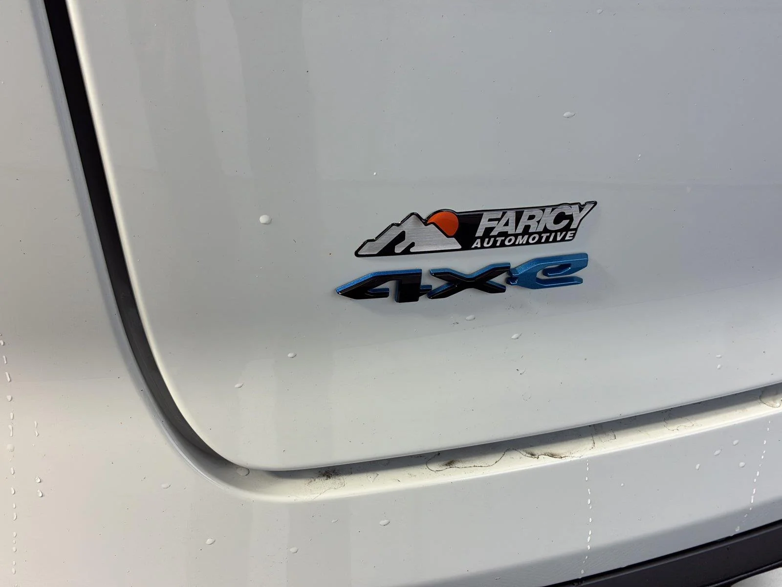 Used 2024 Bright White Clearcoat Jeep Launch Edition image 8