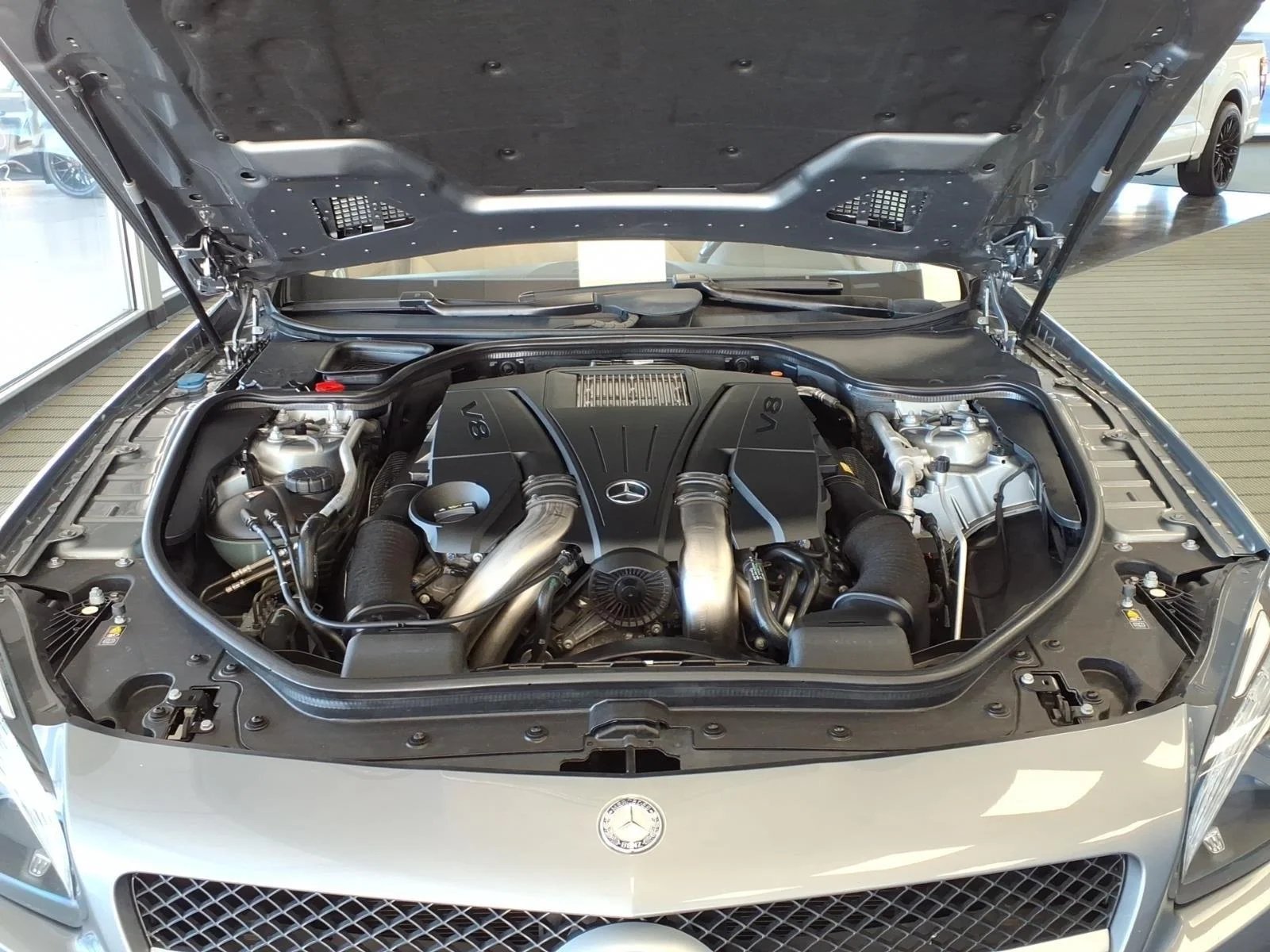 Used 2013 Palladium Silver Metallic Mercedes-Benz SL 550 image 30