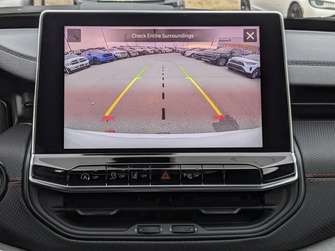 New 2026 White Jeep Trailhawk - - 4x4 - Sun Sound & Nav Group - Pano Roof - Alpine Speakers & More! image 21