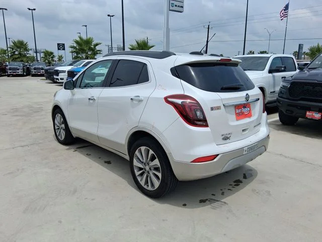 Used 2018 White Buick Preferred image 5