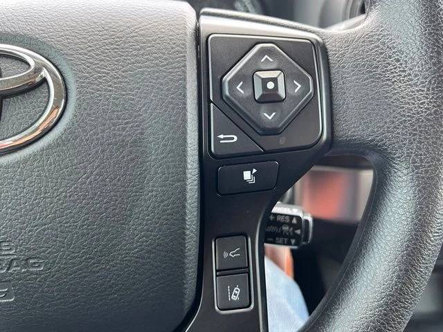 Used 2023 White Toyota SR image 17
