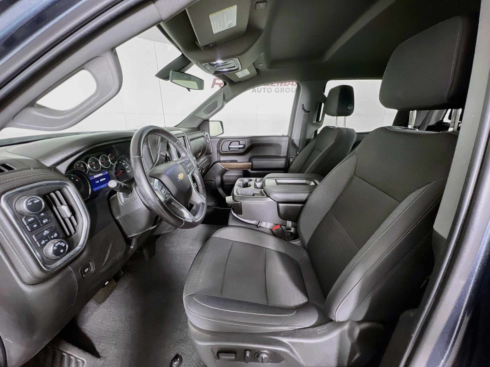 Used 2022 Shadow Gray Metallic Chevrolet LT image 9